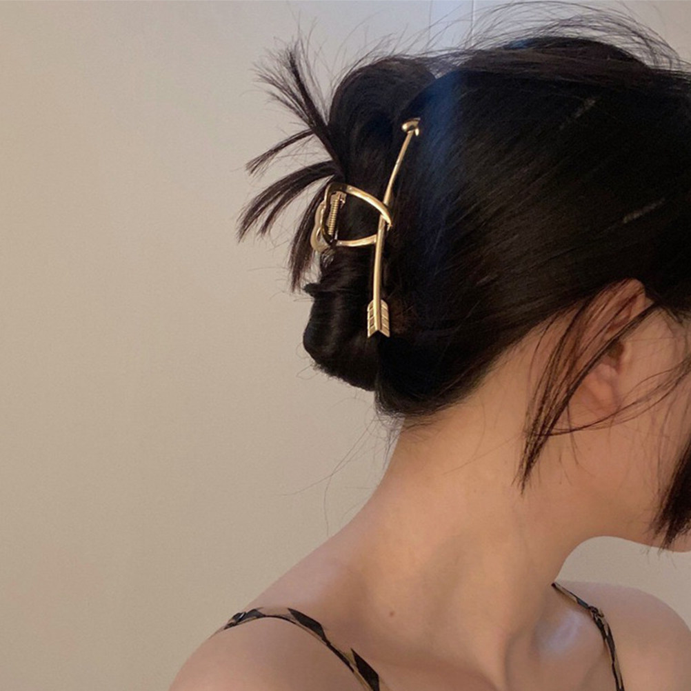 Travel Accessories Present - Decorative Hair Claw Heart Shape Elegant