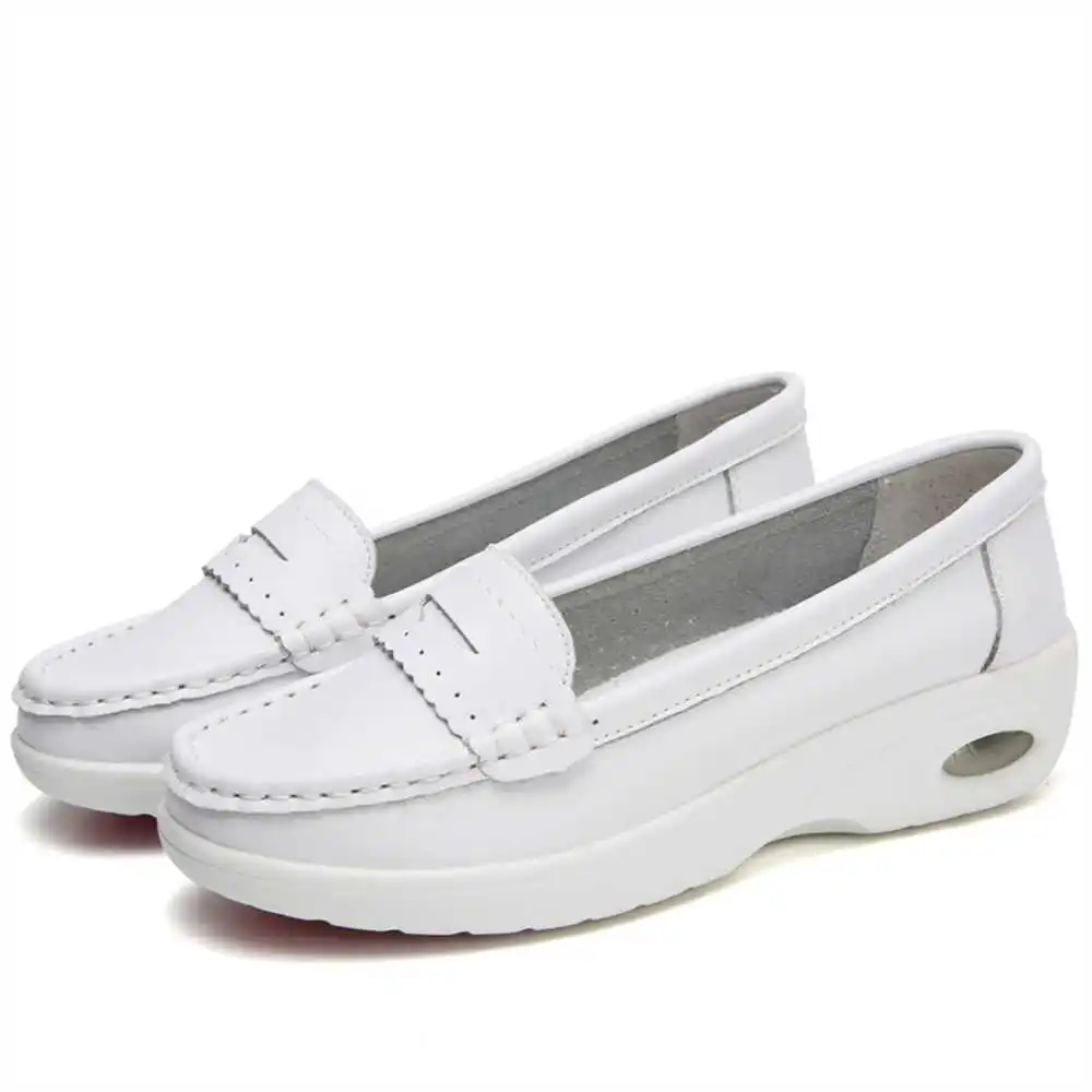 Thick Sole Slipon White Traine - Travel Accessories On Sale avaliação e preço