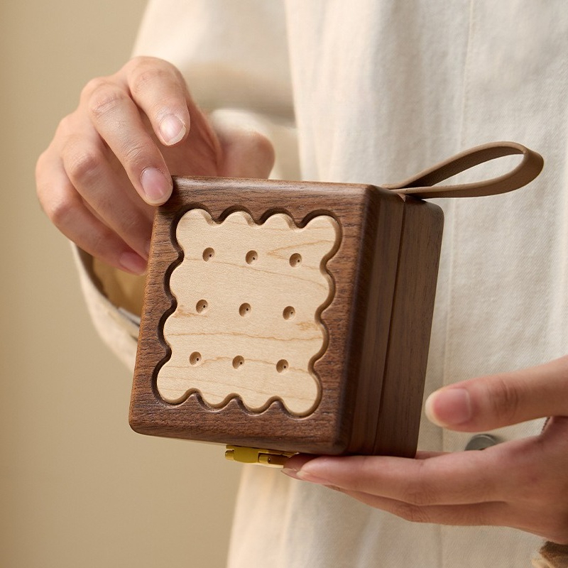 Solid Wood Cute Jewelry Box Ea - Travel Jewellery & Accessories Organiser avaliação e preço